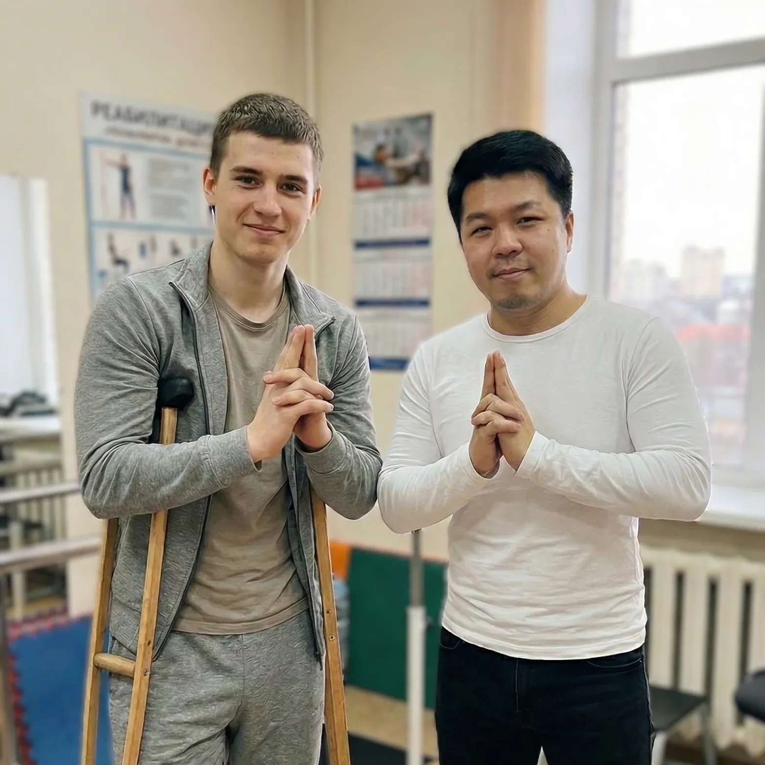 ロシアのロストフでリハビリ活動に従事する森元仁隆